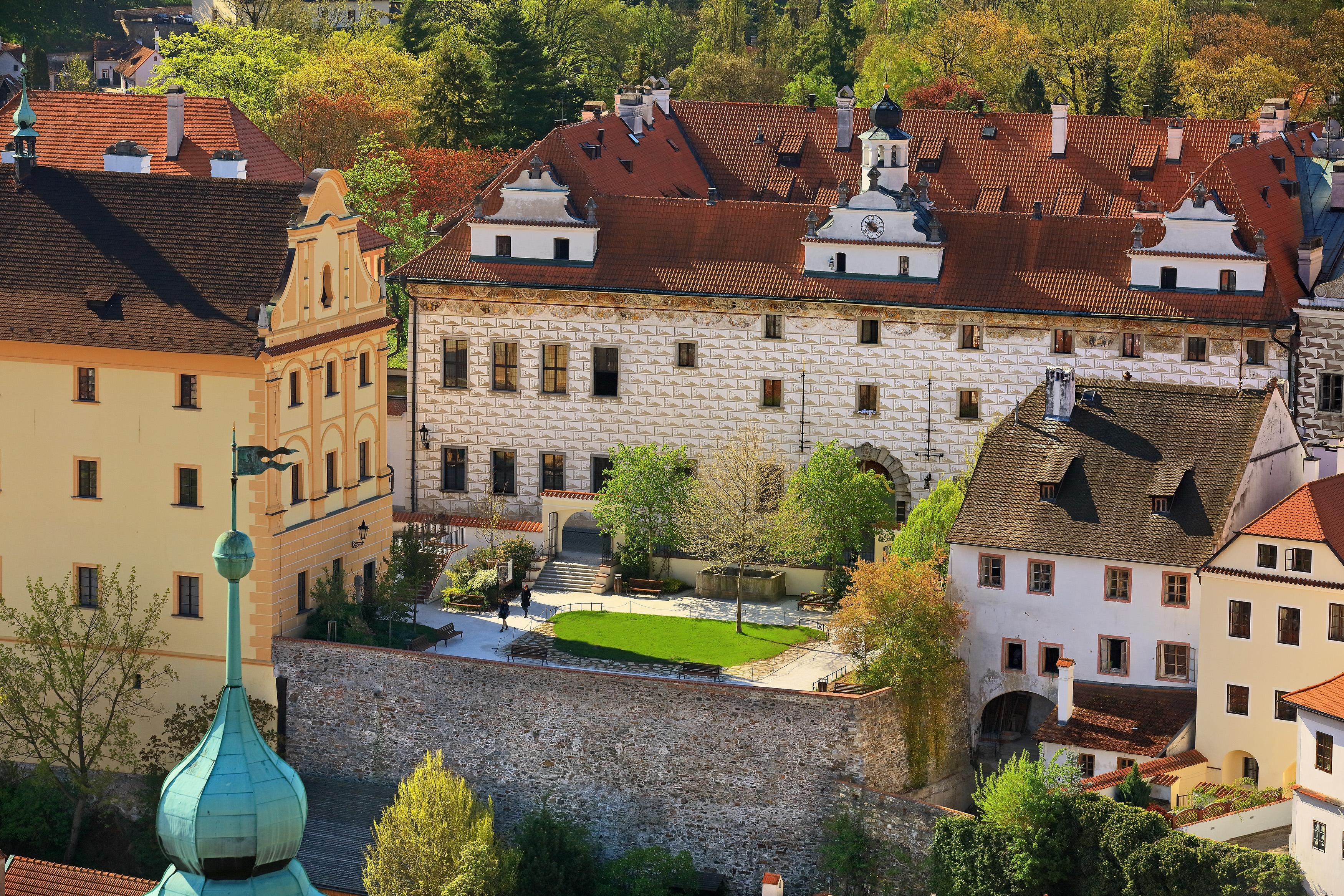 Hotel Ruze Český Krumlov Exterior foto The Landhamerhaus (white)