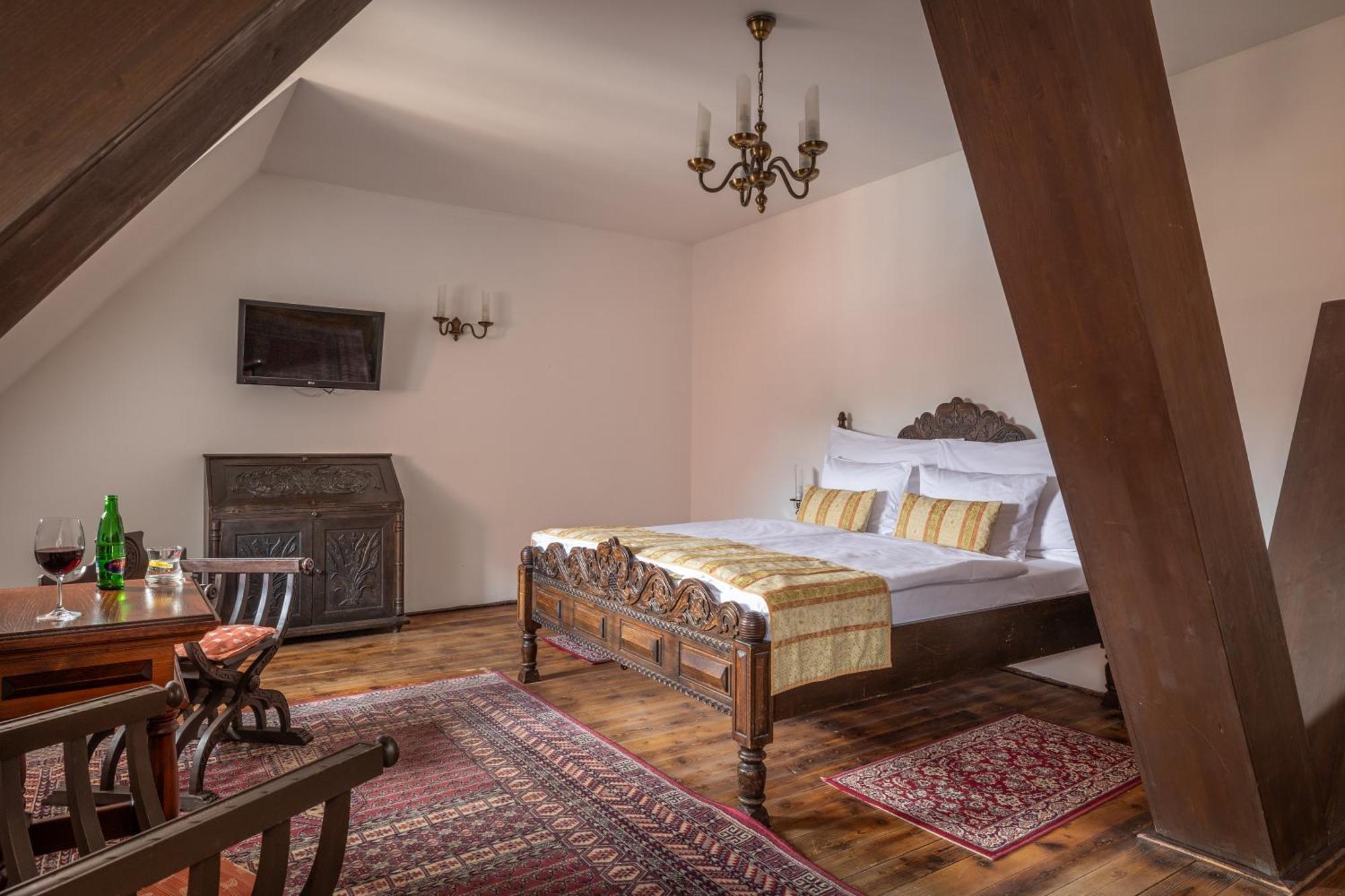 Hotel Ruze Český Krumlov Exterior foto Suite