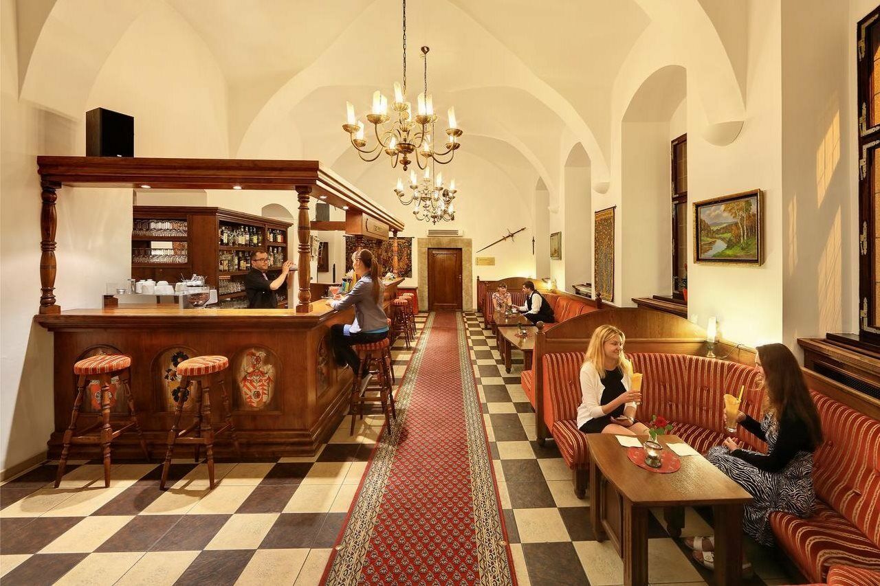Hotel Ruze Český Krumlov Exterior foto The interior of the restaurant